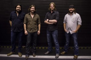 Mulligan Medium Band Shot 8-13