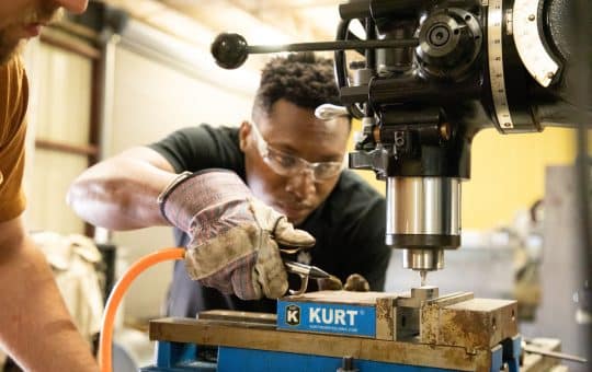 3CC_110_5881567_88928153_5